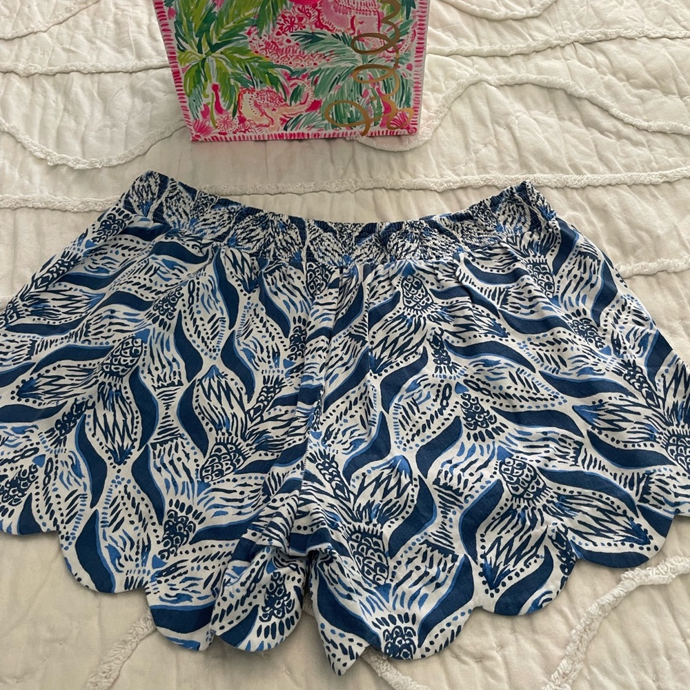 Lilly Pulitzer Ruffle Shorts - Picture 5 of 6